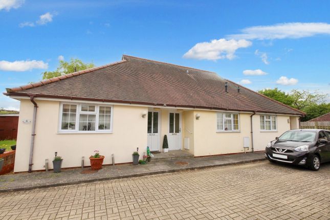 1 bedroom bungalow for sale