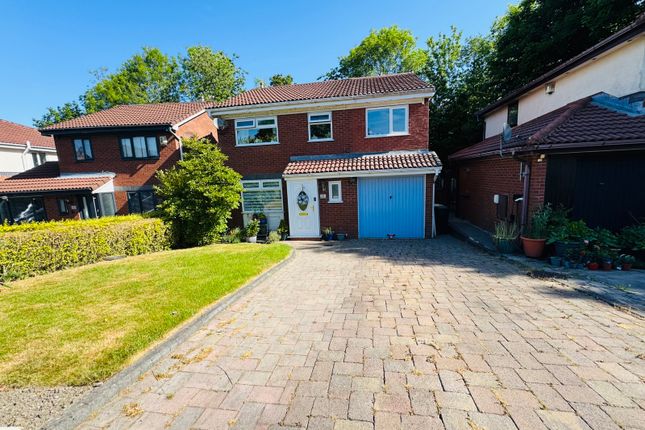 4 bed detached house