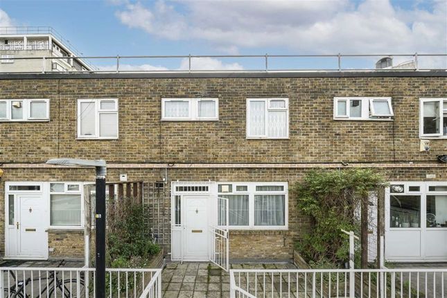 Maddock Way, London SE17 3 bed maisonette for sale