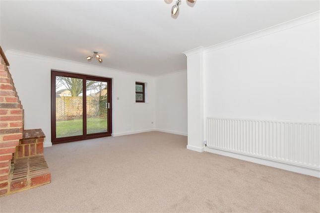 4 bed detached house