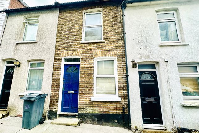 Laud Street, Central Croydon... 2 bed terraced house for sale