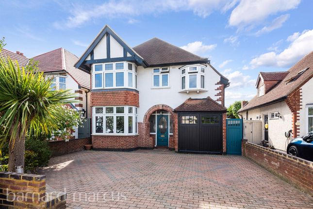 4 bed detached house