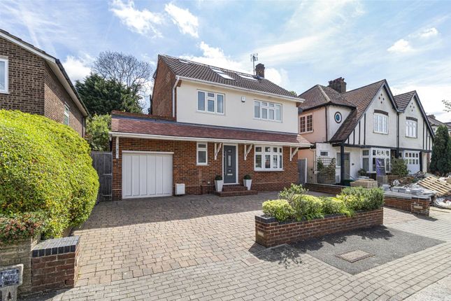 Fitzjohn Avenue, High Barnet, Herts, EN5 4 bed detached house for sale