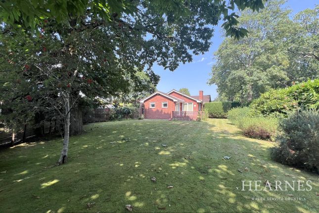 Beaufoys Avenue, Ferndown, BH22 3 bed detached bungalow for sale