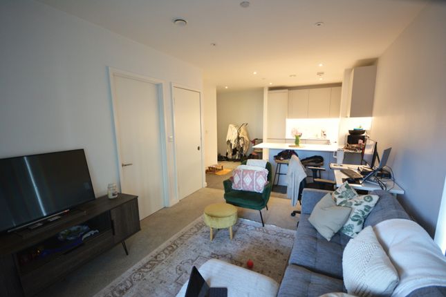 56 Bury Street, Salford M3 7FW 1 bed apartment for sale