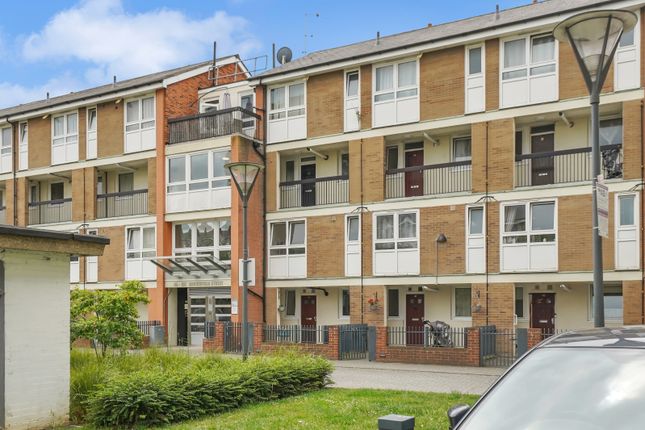 Brownfield Street, London, E14 3 bed maisonette for sale