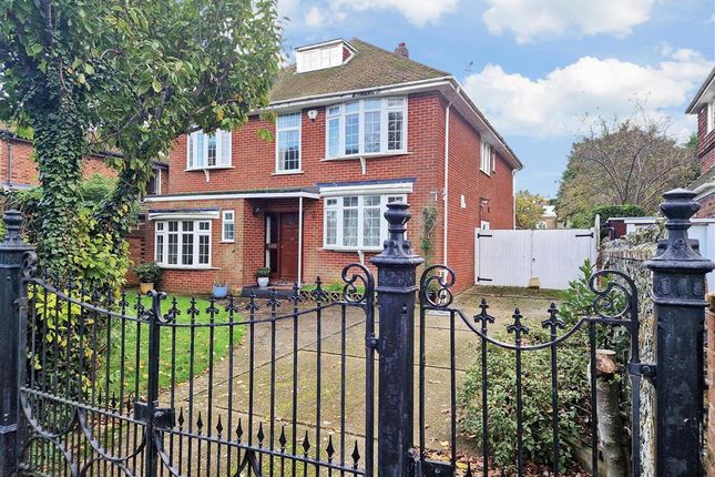Shakespeare Road, Birchington, Kent 6 bed detached house for sale