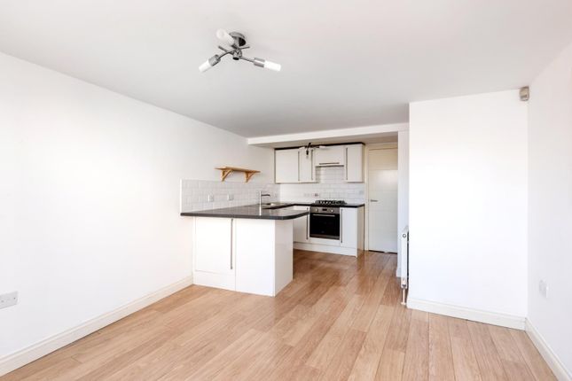Clouds Hill Road, Bristol BS5 2 bed apartment for sale