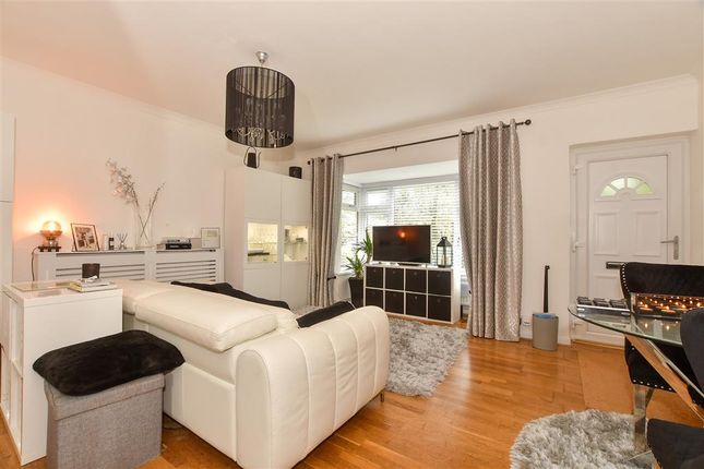 1 bed maisonette