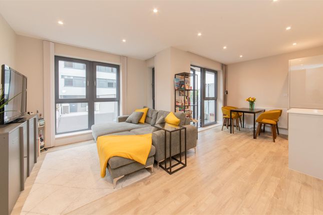 Nether Street, London 1 bed flat for sale