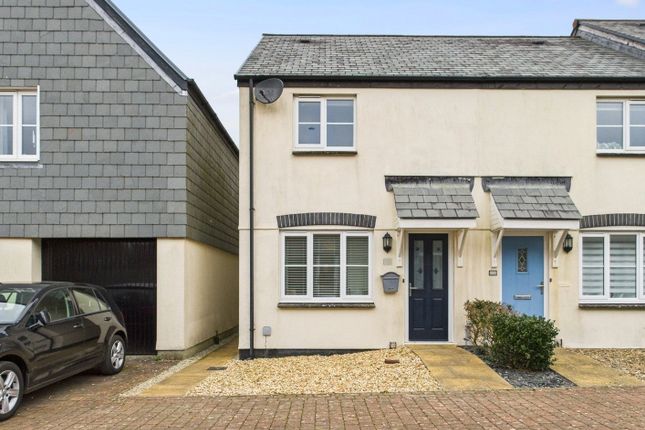 2 bedroom semi-detached house for sale
