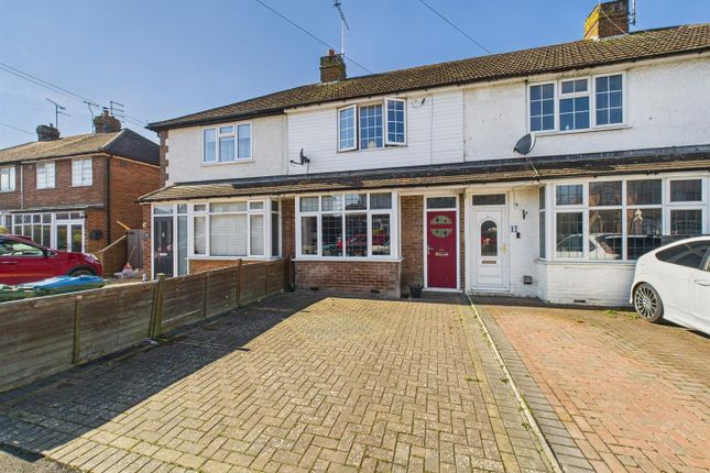 Cromwell Avenue, Aylesbury HP19 2 bed terraced house for sale