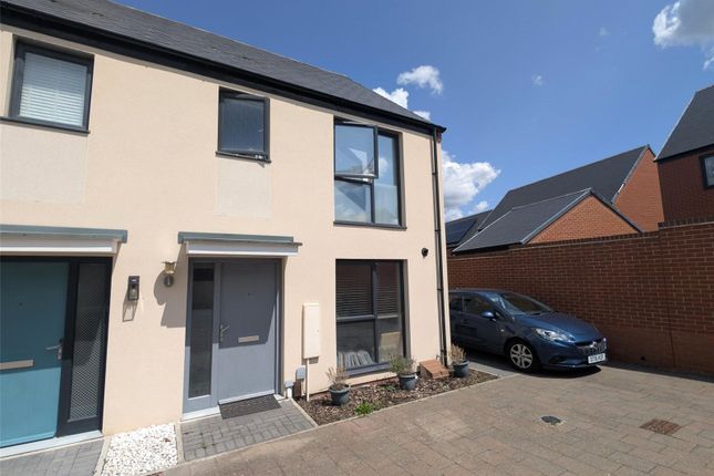 Hendy Avenue, Ketley, Telford... 3 bed semi
