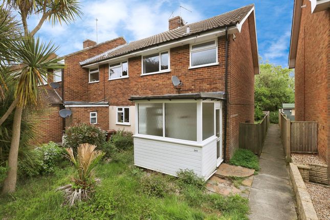 4 bedroom end of terrace house for sale