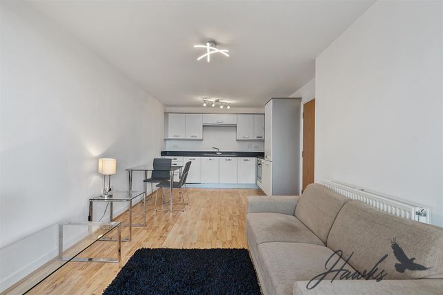 Great West Quarter | Brentford | TW8... 1 bed apartment for sale