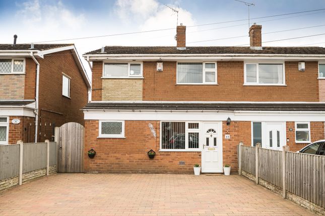 3 bedroom semi-detached house for sale