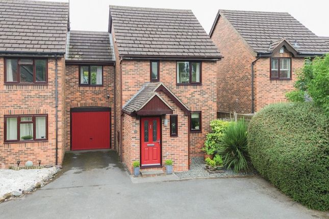 3 bed semi-detached house