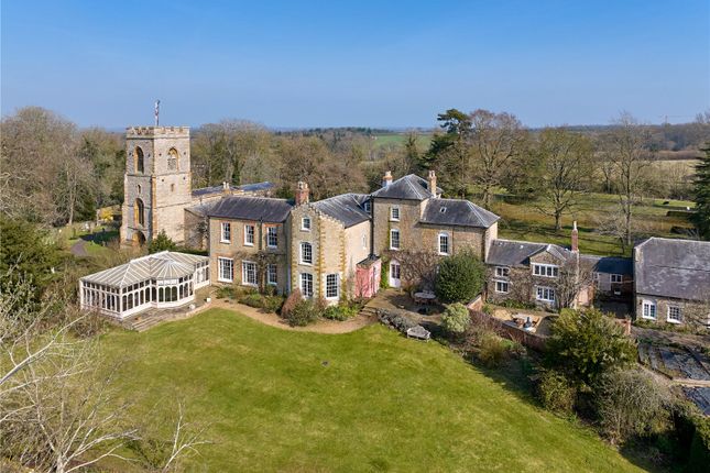 9 bed detached house