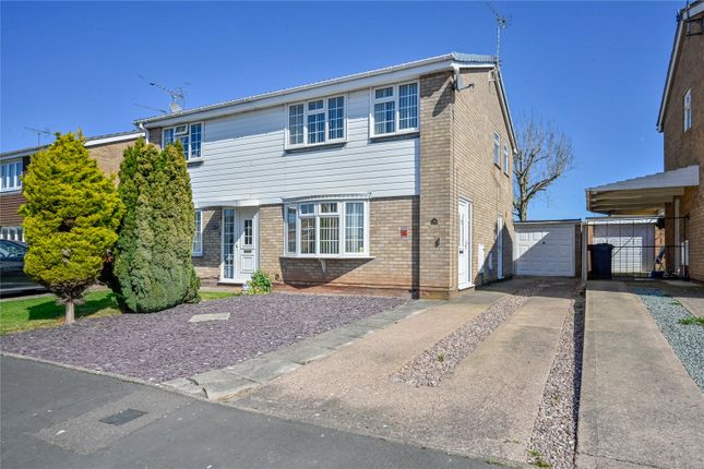 Aldersleigh Drive, Stafford... 3 bed semi