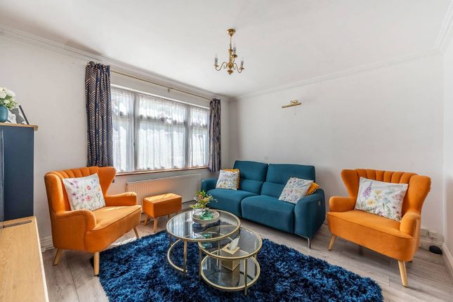 Heathfield Rise, Ruislip, HA4 3 bed semi