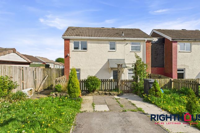 3 bed end terrace house