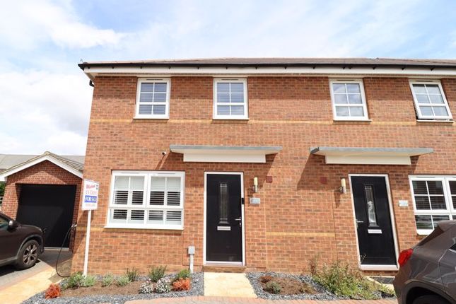 3 bedroom semi-detached house for sale
