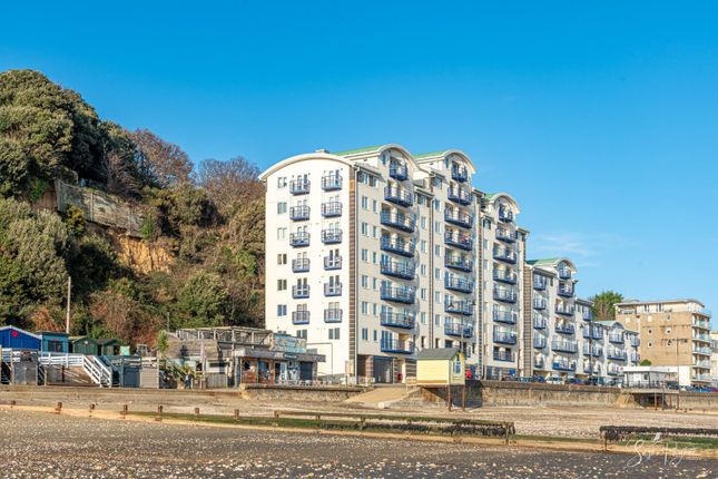 Esplanade, Sandown 2 bed apartment for sale