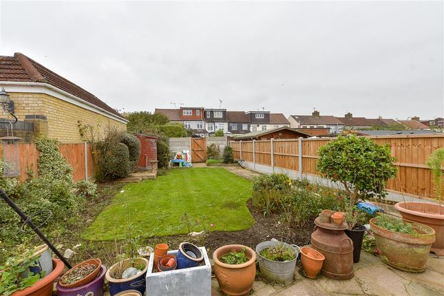 3 bed semi-detached bungalow