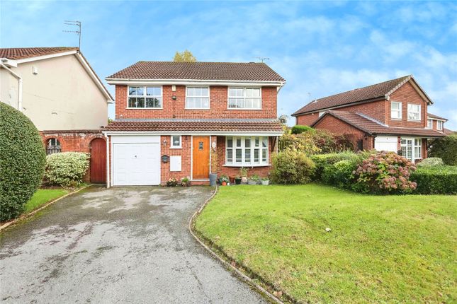 4 bed detached house