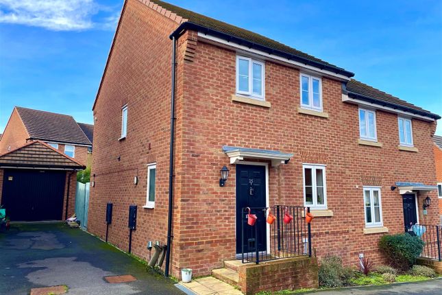 3 bed semi-detached house