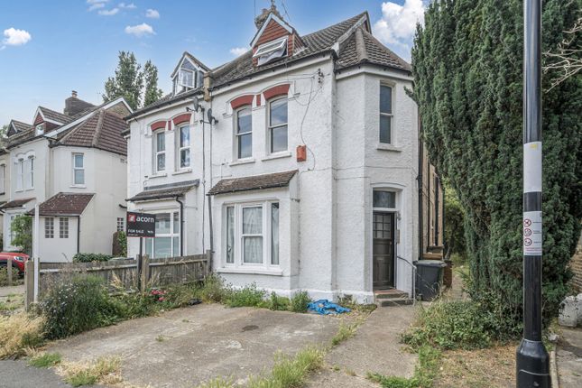 2 bed flat