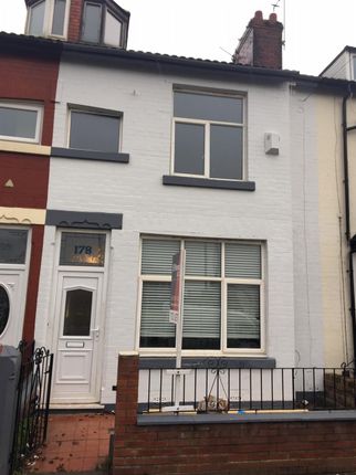 5 bedroom terraced house for sale