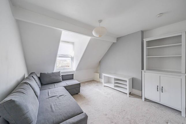 Balham High Road, Balham, London, SW12 1 bed flat for sale