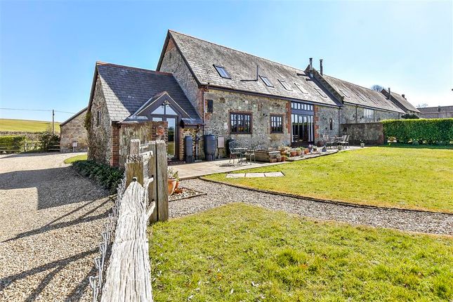 4 bedroom end of terrace house for sale