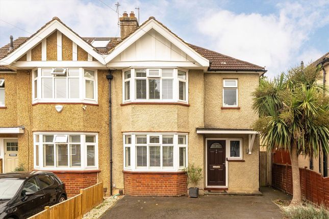 Hamilton Avenue, Surbiton KT6 3 bed semi