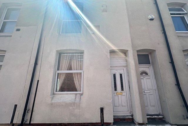 3 bed terraced house