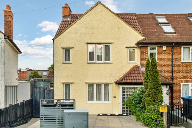 Moore Road, Crystal Palace, London, SE19 4 bed semi