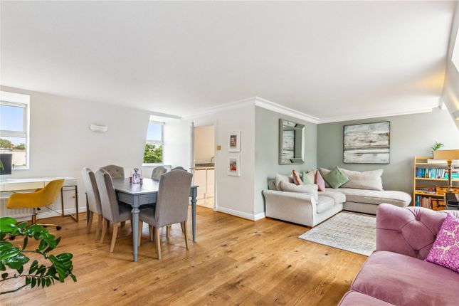 2 bed flat