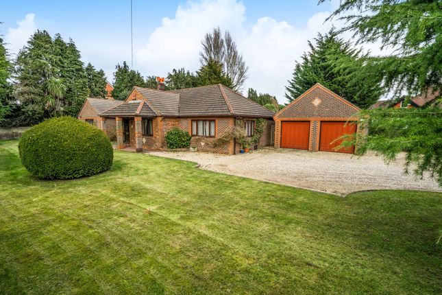 Fontwell Avenue, Eastergate, PO20 3 bed detached bungalow for sale