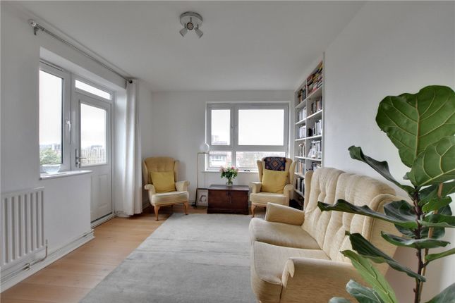 Royal Hill, London, SE10 1 bed apartment for sale