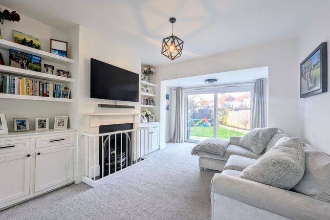 Windermere Crescent, South Shields, NE34 3 bed semi