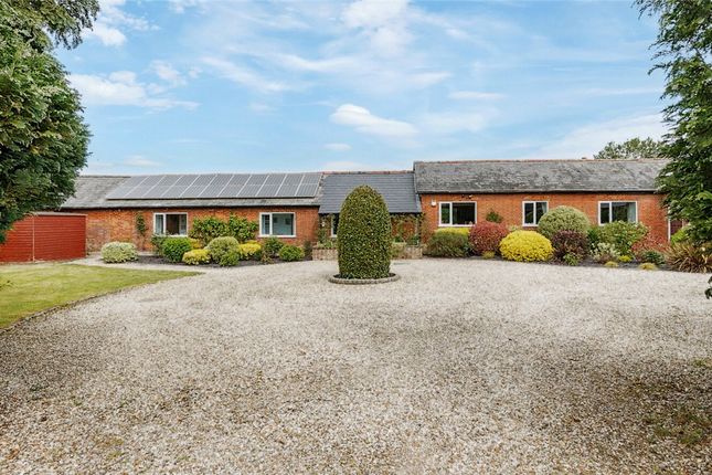Highwood Lane, Romsey, Hampshire 5 bed semi