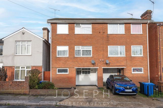 4 bed semi-detached house