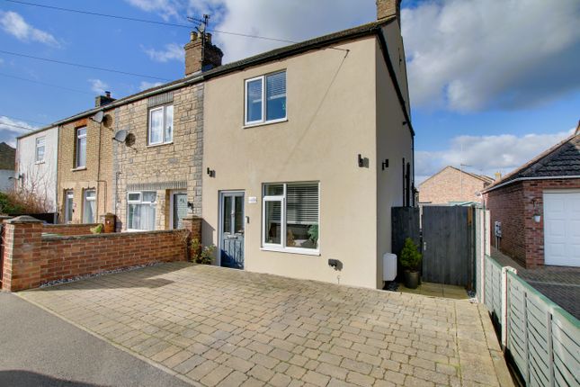 2 bed end terrace house