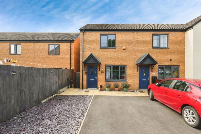 2 bedroom end of terrace house for sale