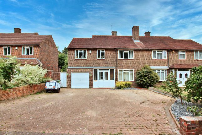 Furzehill Road, Borehamwood 4 bed semi