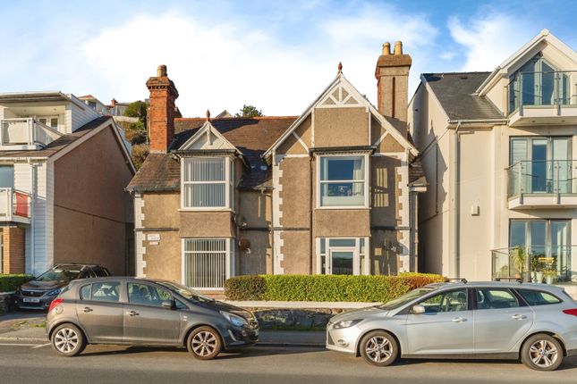 1 bed flat