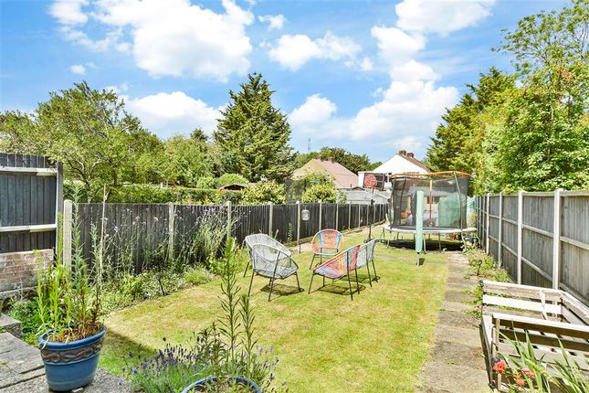 Gander Green Lane, Cheam, Sutton, Surrey 3 bed semi