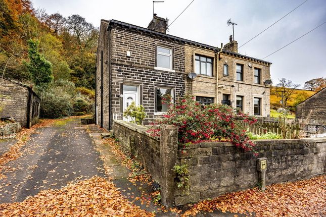 Oldham Road, Sowerby Bridge HX6 2 bed end of terrace house for sale