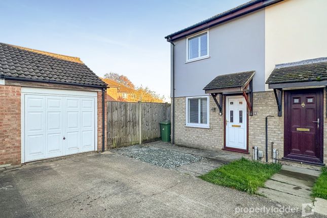 2 bedroom semi-detached house for sale